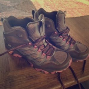 Merrell women’s hiking boots